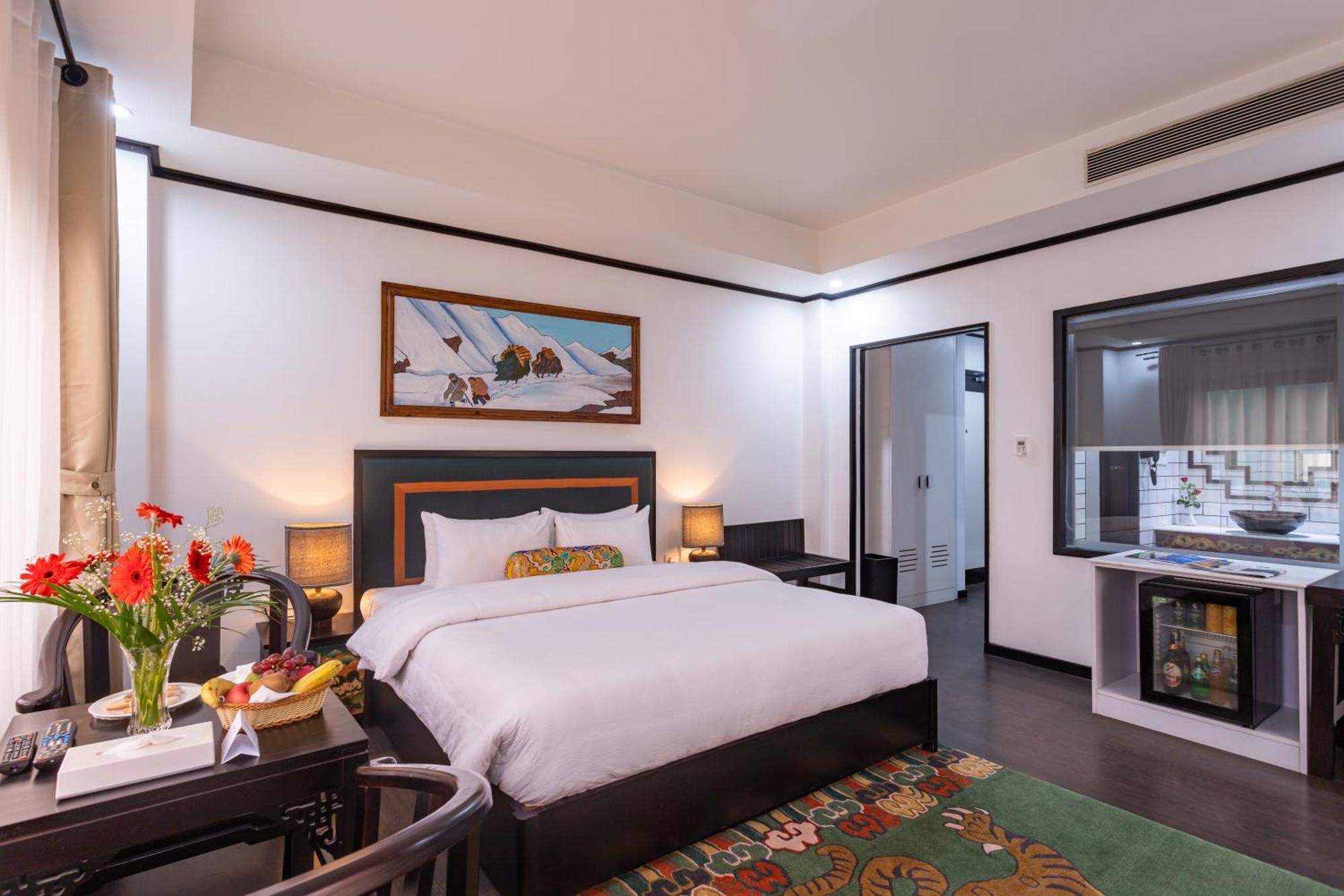 Hotel Lo Mustang كاتماندو المظهر الخارجي الصورة