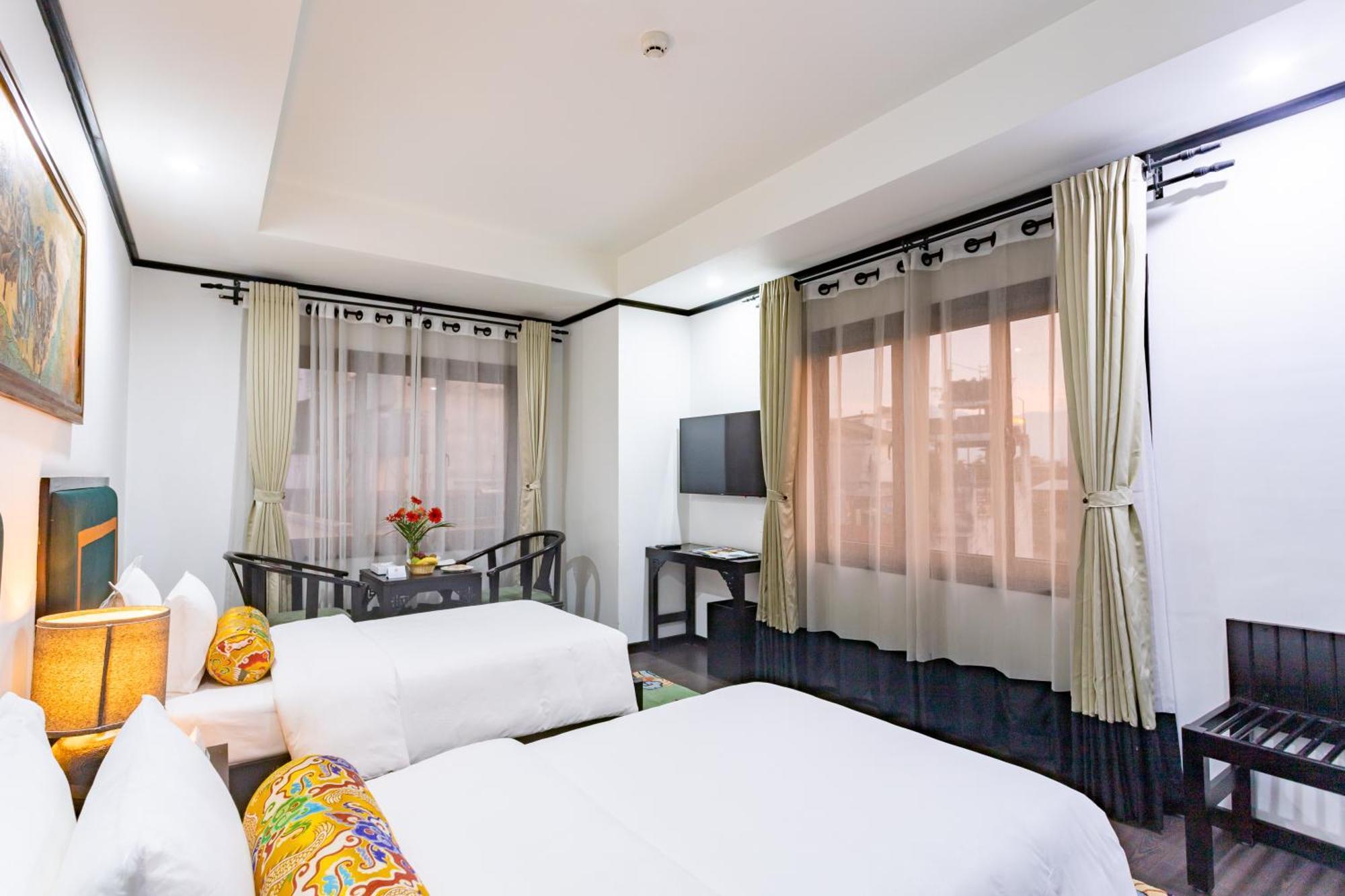 Hotel Lo Mustang كاتماندو المظهر الخارجي الصورة