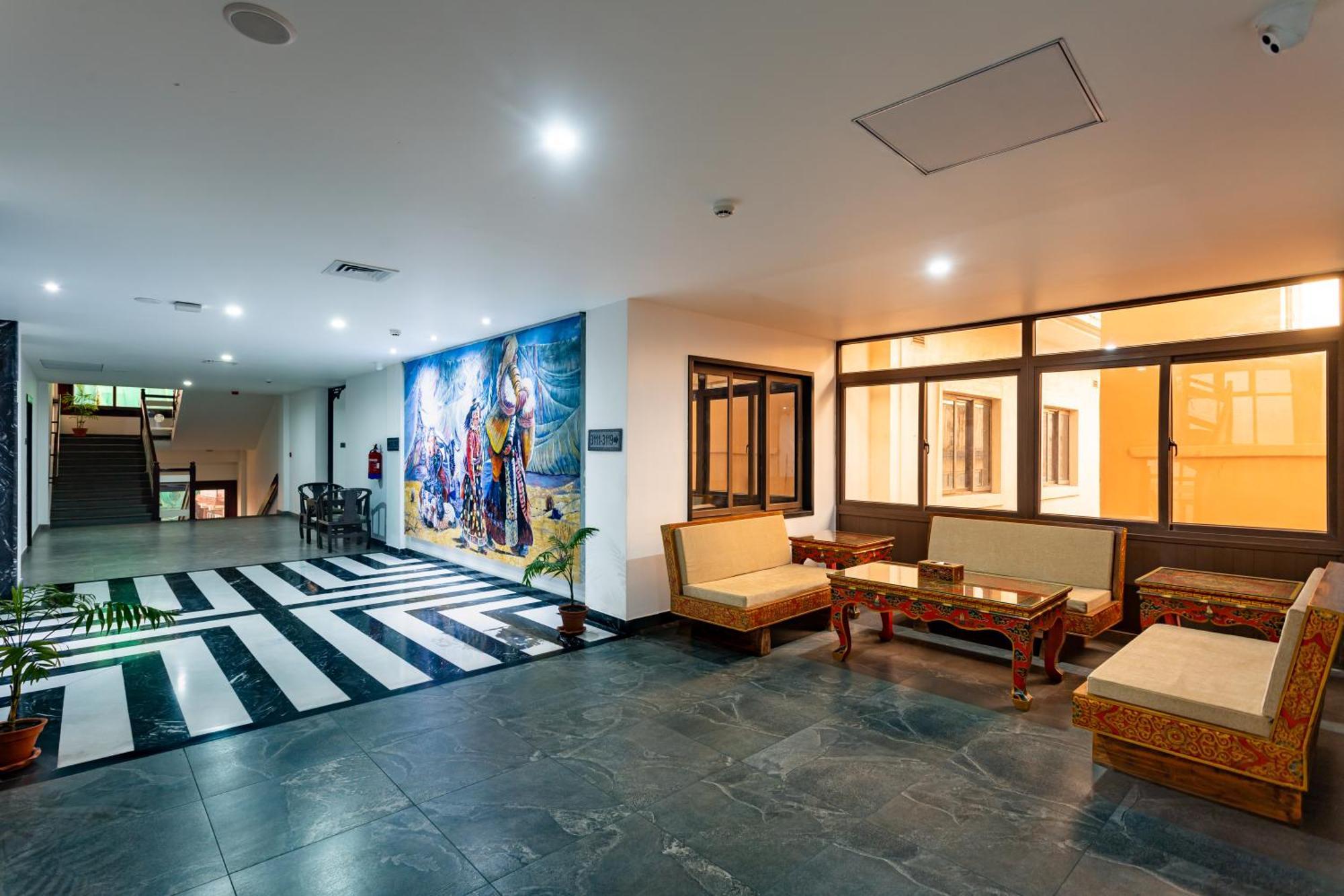 Hotel Lo Mustang كاتماندو المظهر الخارجي الصورة